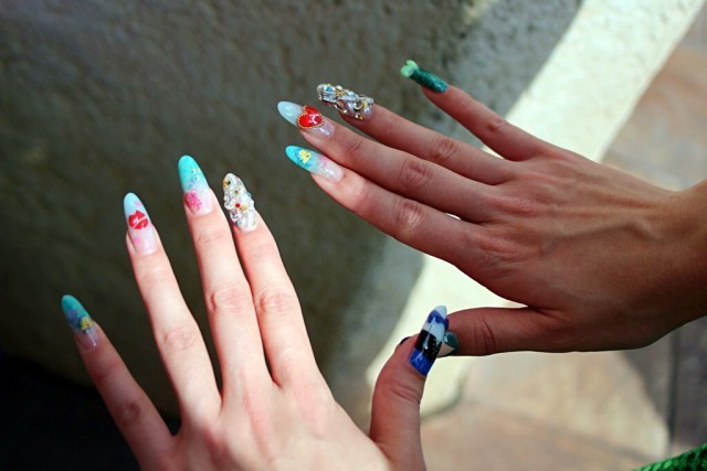 みなみさんのネイル。とっても凝っています!
