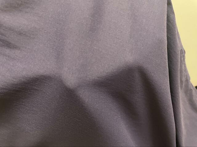 【ワークマン レディースブレスシャツワンピース】撥水加工された生地でできています