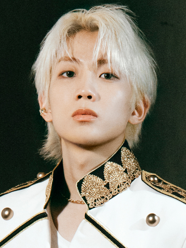 メジャー1stシングル『Beat it Beat it』　Cloud ver.　テミン