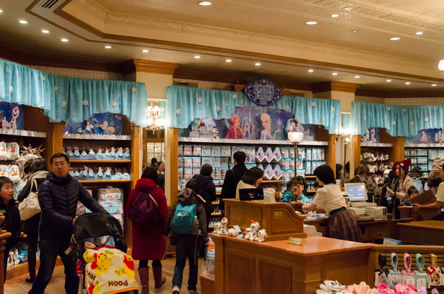 グランドエンポーリアム|東京ディズニーランド 2016年「アナとエルサのフローズンファンタジー」