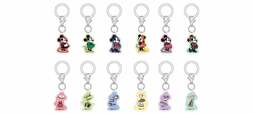 アクリルマーカーチャーム「ミニーマウス」990円 © Disney