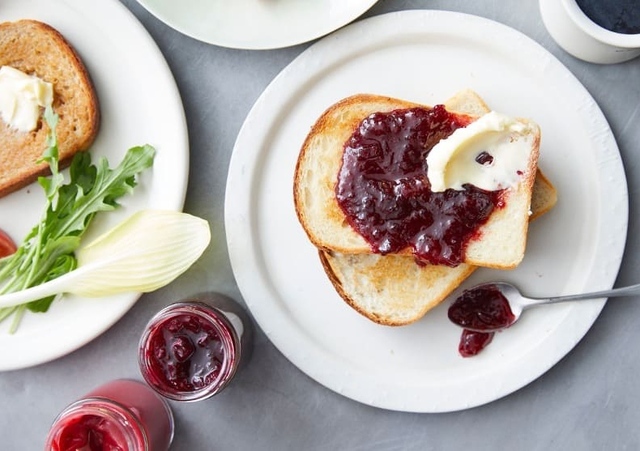 【DEAN ＆ DELUCA】食卓を彩る定番アイテムも多数展開