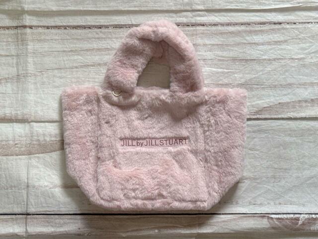 フワモコファーがキュートなバッグ♪