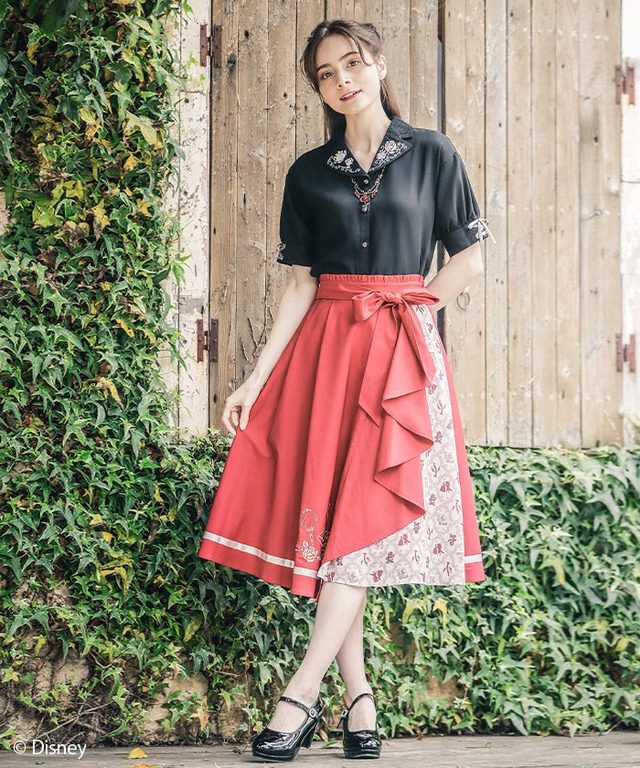 【美女と野獣】フリルスカート アカ ￥7,590(税込)