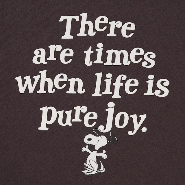 ピーナッツ ダンスタイム・ウィズ・スヌーピー スウェットシャツ｜2,990円｜ユニクロ UT「ピーナッツ ダンスタイム・ウィズ・スヌーピー」コレクション