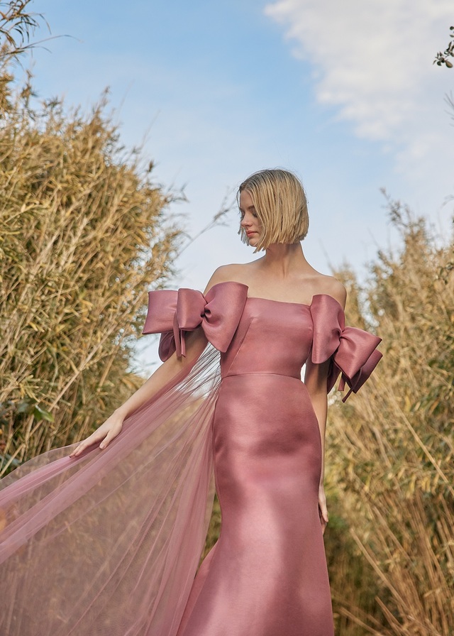 クラウディア｜「K.RANNE-クランネ-」新作ウェディングドレス｜KNE0040_Rose