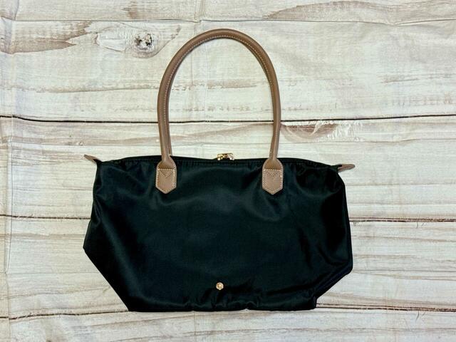 「撥水トートバッグ」税込990円