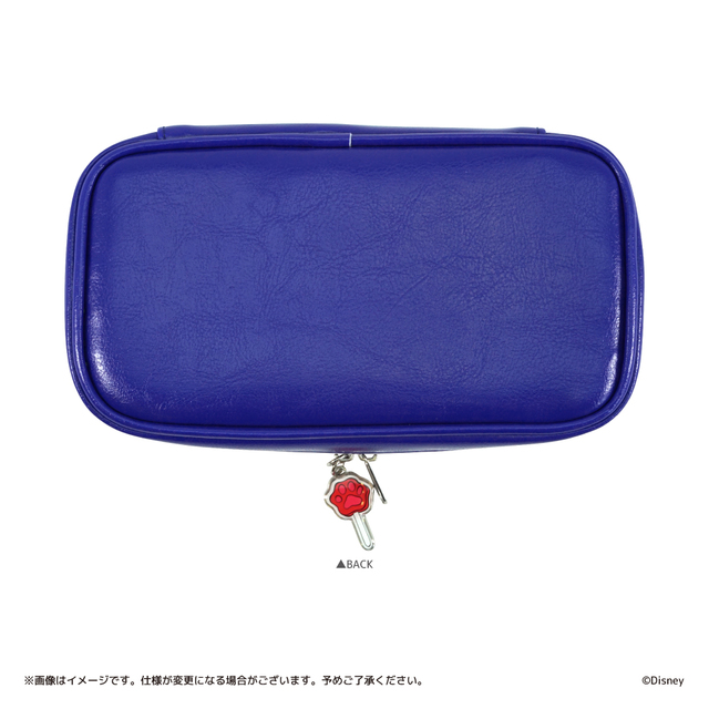 マルチケース 2,300円（税抜）