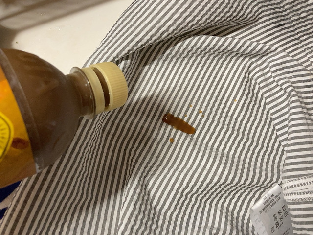 【ワークマン レディース撥水サッカーシャツワンピース】コーヒーも弾きます