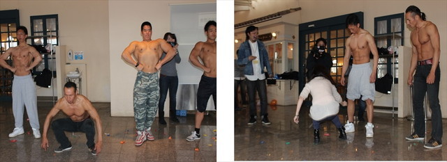 左)間違うと罰ゲームでマッチョがスクワット 右)とても詳しい方がいたので特別問題をやってもらった。すごい早さ!
