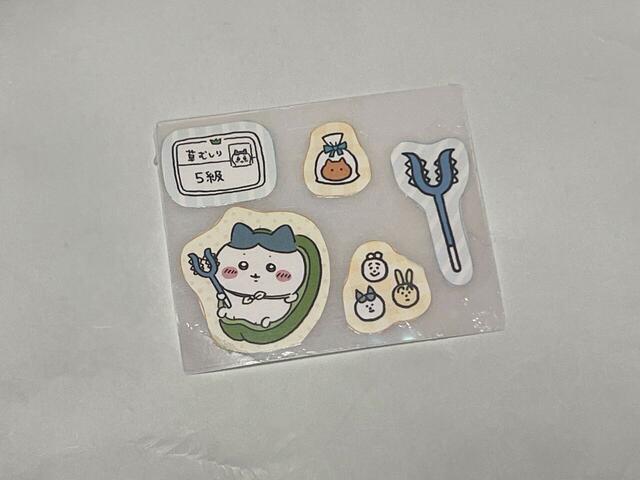 【ちいかわシールメーカー】シールシートを節約するコツ。なるべくたくさんのイラストを1枚のシールシートに挟み込むのがポイント！