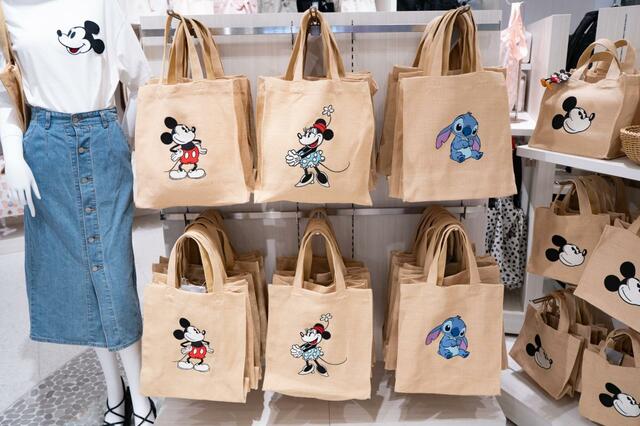 トートバッグ (M) 刺しゅう Linen Tote4,400円