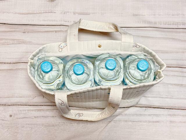 2Lペットボトルは4本収納可能！