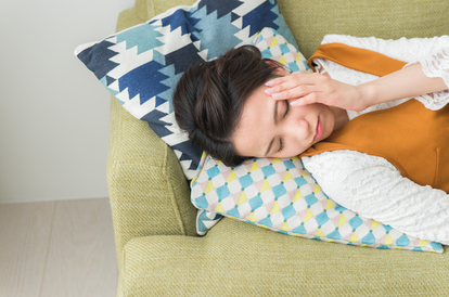 疲れがたまる人必読 家でカンタン実践 濃縮睡眠法 で体が軽くなる 1 3 ハピママ