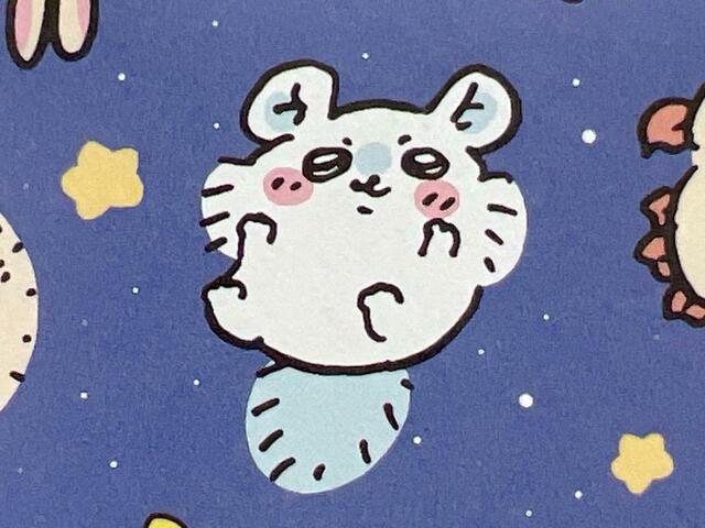 モモンガは休んでいる時もぶりっ子なのがかわいいですね♪