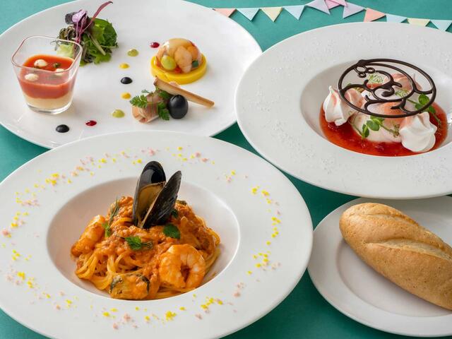 東京ディズニーランド 「イーストサイド・カフェ」 スペシャルキッズセット 2,700円