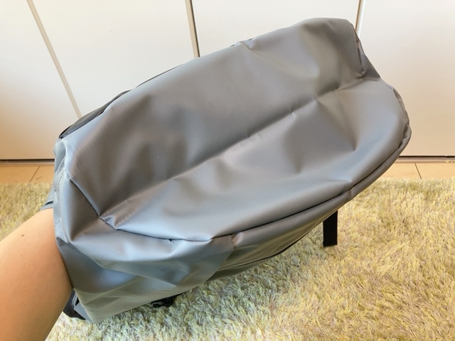 【ワークマン 防水メッセンジャーバッグ】サイズは(約)縦60×横×35×マチ9cmです