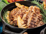 「豚肩ロース肉のグリル」＜期間：2026年5月8日〜7月12日＞【サーロインステーキ＆アジアンフードが食べ放題！「東京ベイ舞浜ホテル ファーストリゾート」で週末限定ディナービュッフェ開催！】
