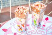ベリーチーズケーキポップコーン 400円｜東京ディズニーリゾート40周年“ドリームゴーラウンド”スペシャルメニュー