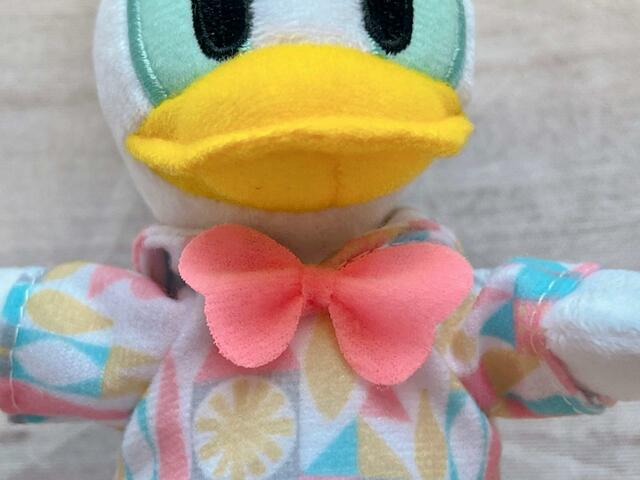 胸元のピンクのリボンが可愛い♪