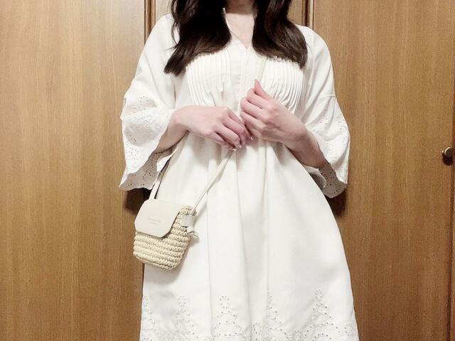 【ROPÉ PICNIC PASSAGE（ロペピクニック パサージュ）】斜めがけで持つとこんな感じになります