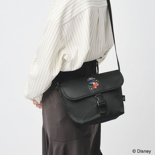 アジャスター付きでユニセックスに使える