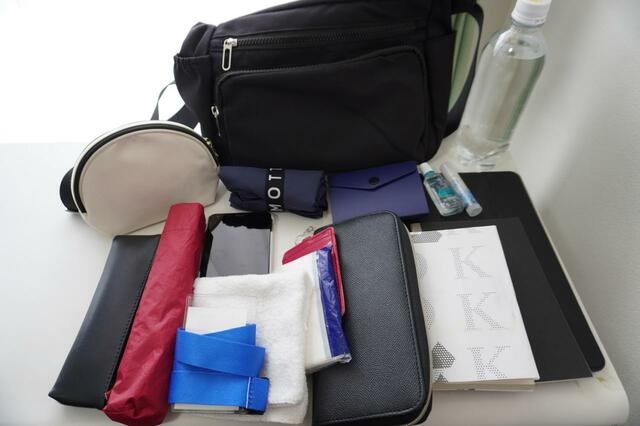 お出かけのときのマストアイテムがしっかり入る！