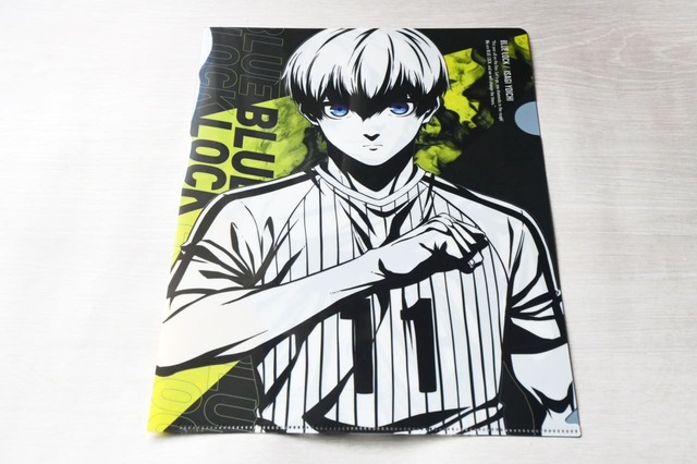 【「ファミマで熱狂！6月はブルーロックで盛り上がれ！」キャンペーン】「A4クリアファイル」線画バージョンの潔世一