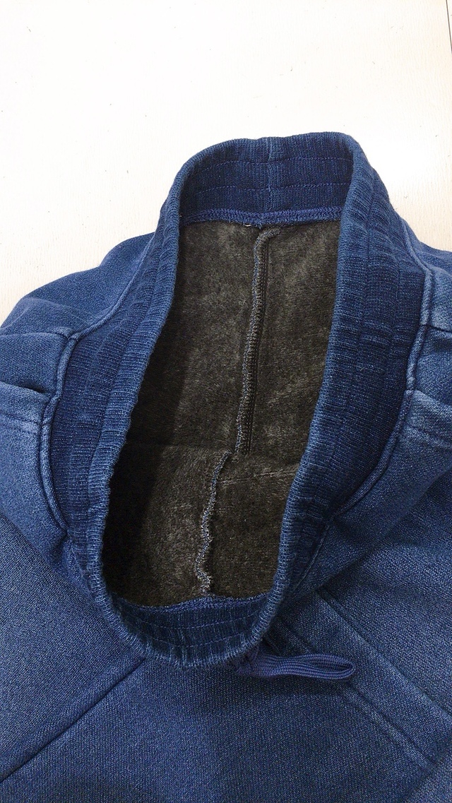 裏起毛の防寒パンツは冬の必需品