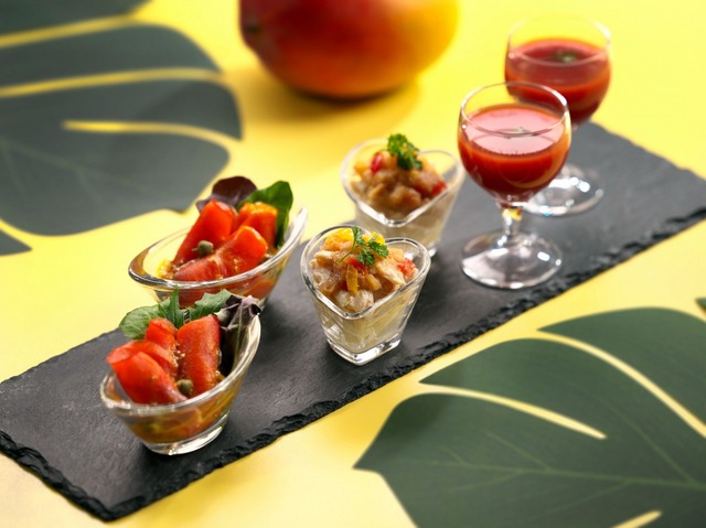 「セイボリー3種」＜期間：2025年7月1日〜8月31日＞【ハワイがテーマの「トロピカルビュッフェ」＆「トロピカルアフタヌーンティー」開催！「ANAクラウンプラザホテル成田」で南国気分が味わえる♪】