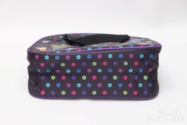 スーベニアランチケース プラス ¥1,100|カラフルなドットがポップ