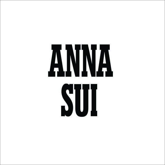 ANNA SUIの印象的なロゴデザイン【ファンタジー&ローズ アフタヌーンティー with ANNA SUI】
