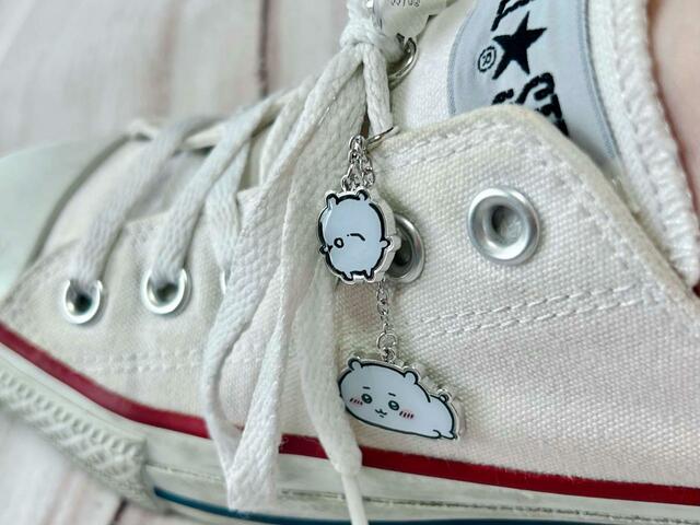 【しまむら：シューズアクセ（ちいかわ）】寝ているちいかわと踊っているお尻がキュート！