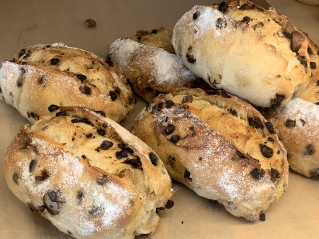 ラムレーズン ノア（ブラン生地）