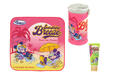 ハンドケアセット 2,600円｜ディズニーキャラクターがいっぱいのグロサリーストアをモチーフにしたグッズ｜販売店舗：東京ディズニーランド「ホームストア」、東京ディズニーシー「ヴィラ・ドナルド・ホームショップ」｜発売日：2024年10月10日（木）