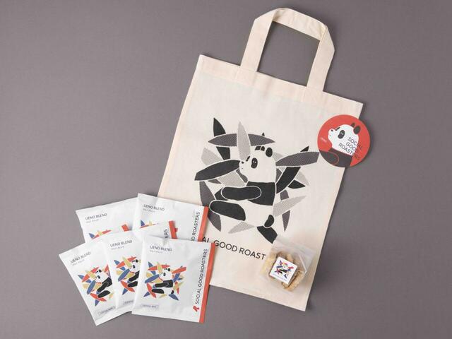 「パンダトートとコーヒーバッグとお菓子のセット」＜価格：1,700円（税込）＞ 【エキュート上野でパンダフェア「PANDA PARK」開催！「たれぱんだ」のポップアップショップもオープン！】