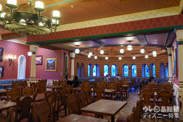 東京ディズニーシー「ファンタジースプリングス」内「アレンデール・ロイヤルバンケット」