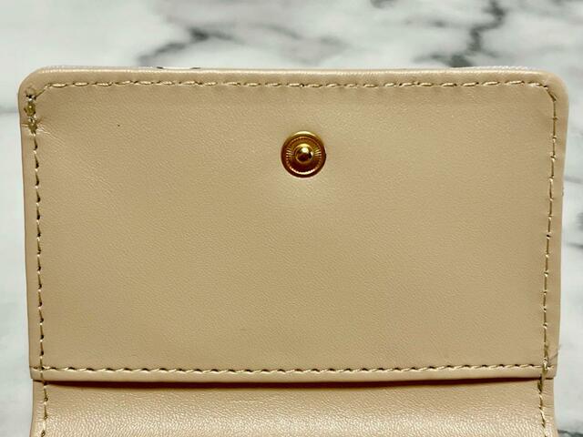 まずポケットがひとつ【アベイル×ちいかわ】がま口財布（ちいかわ）※ハチワレの総柄口金財布：1,980円（税込）