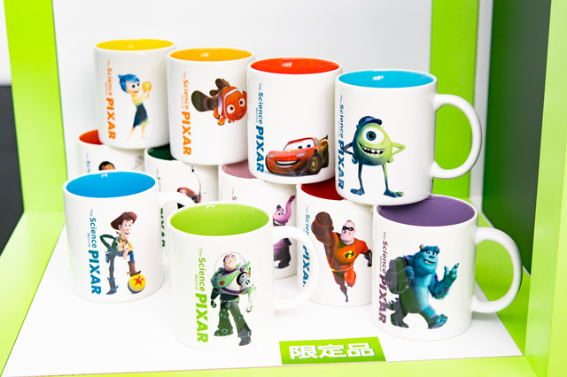 「PIXARのひみつ展 いのちを生みだすサイエンス」会場限定グッズ