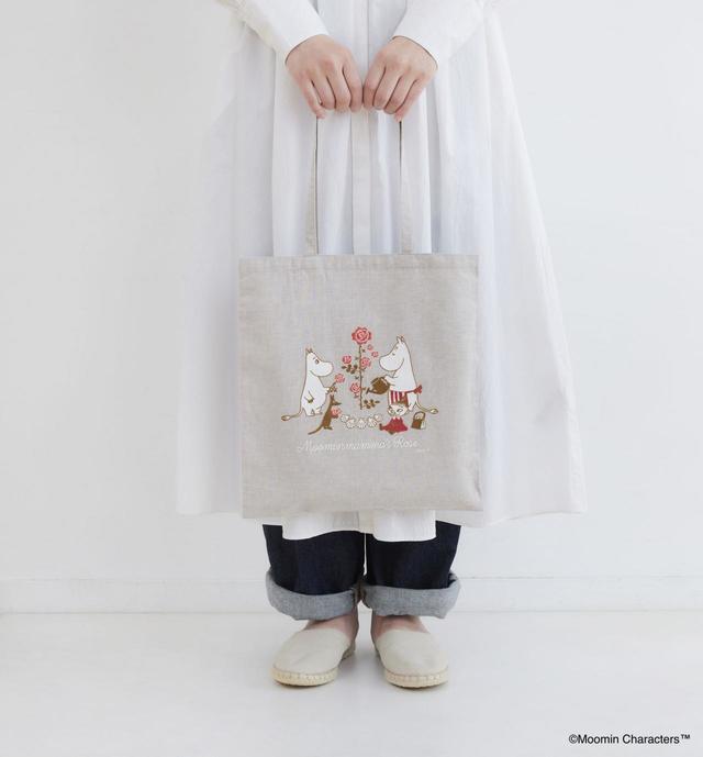 ムーミン 刺しゅうトートバッグ （ソイラテ／ストロベリークリーム） 【Moominmammaʼs Rose】