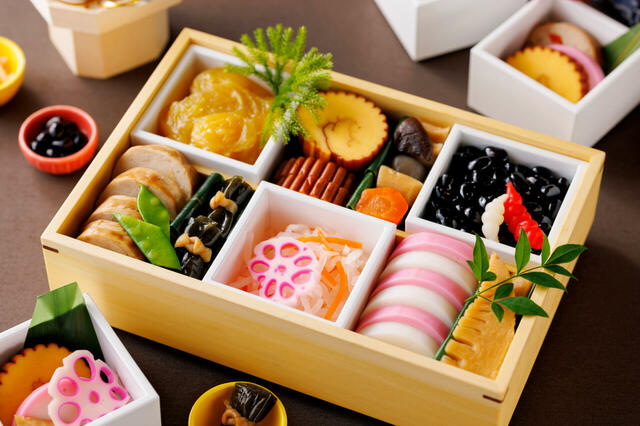 「おせち料理」<期間:2025年12月31日~2026年1月1日>【札幌東急REIホテルの「クリスマスディナーブッフェ」&「年末年始ディナーブッフェ」】