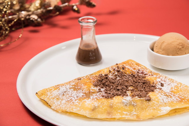 チョコレートチーズケーキクレープブリュレ