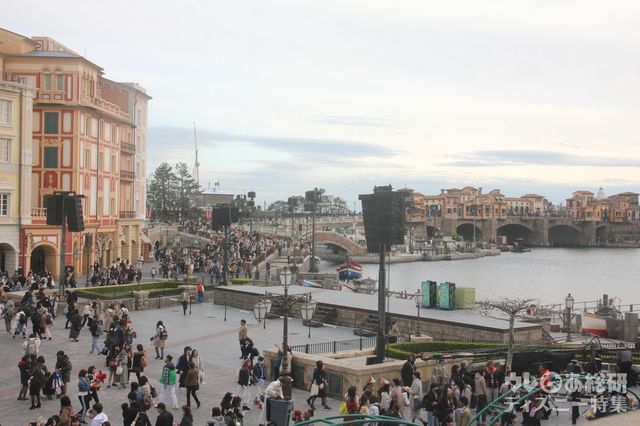 APS-C焦点距離18mm 東京ディズニーシーホテル・ミラコスタ ブッフェ側テラス-ディズニー・イースター2019