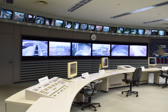 荘厳で美しい! 街を守る“地下神殿”