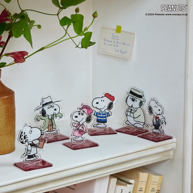 【PEANUTS×Afternoon Tea「PEANUTS in Paris」】アクリルスタンド 各¥990(※「アクリルスタンドセット ¥5,280」は公式オンラインストア限定販売)