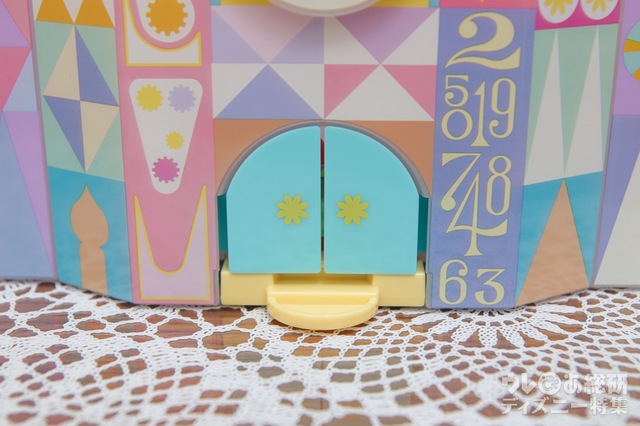 扉が開くよ｜ポップコーン、バケット付き 2600円