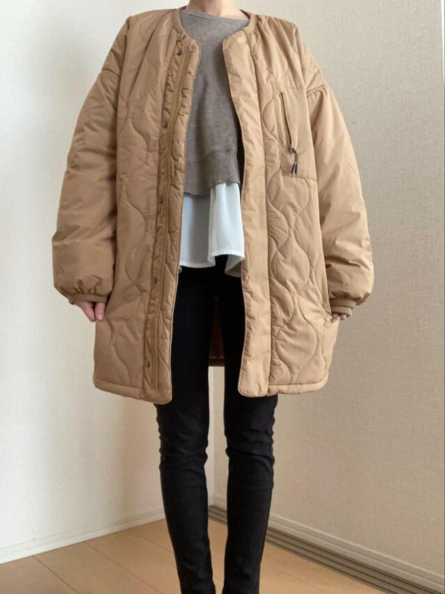 【ワークマン レディース防風撥水ストレッチキルティングコート】細身のボトムスと合わせると、全体が引き締まります!