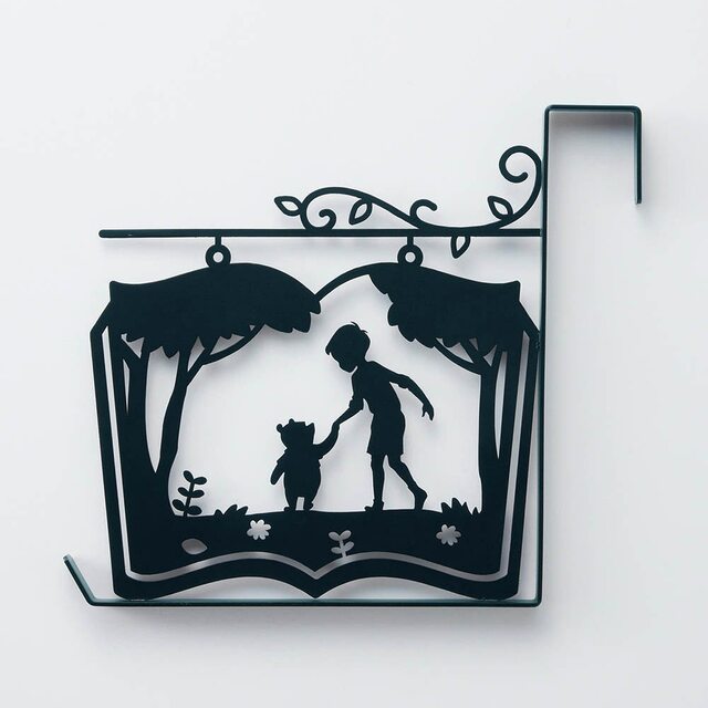 切り絵のようなアイアンドアフック（選べるキャラクター）｜ ￥3,990 （税込）