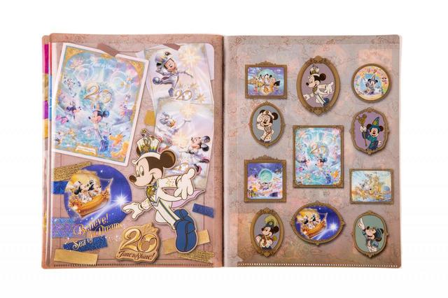 クリアホルダー 800 円