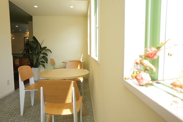 東海ショートケーキ／Lune滝川店　店内